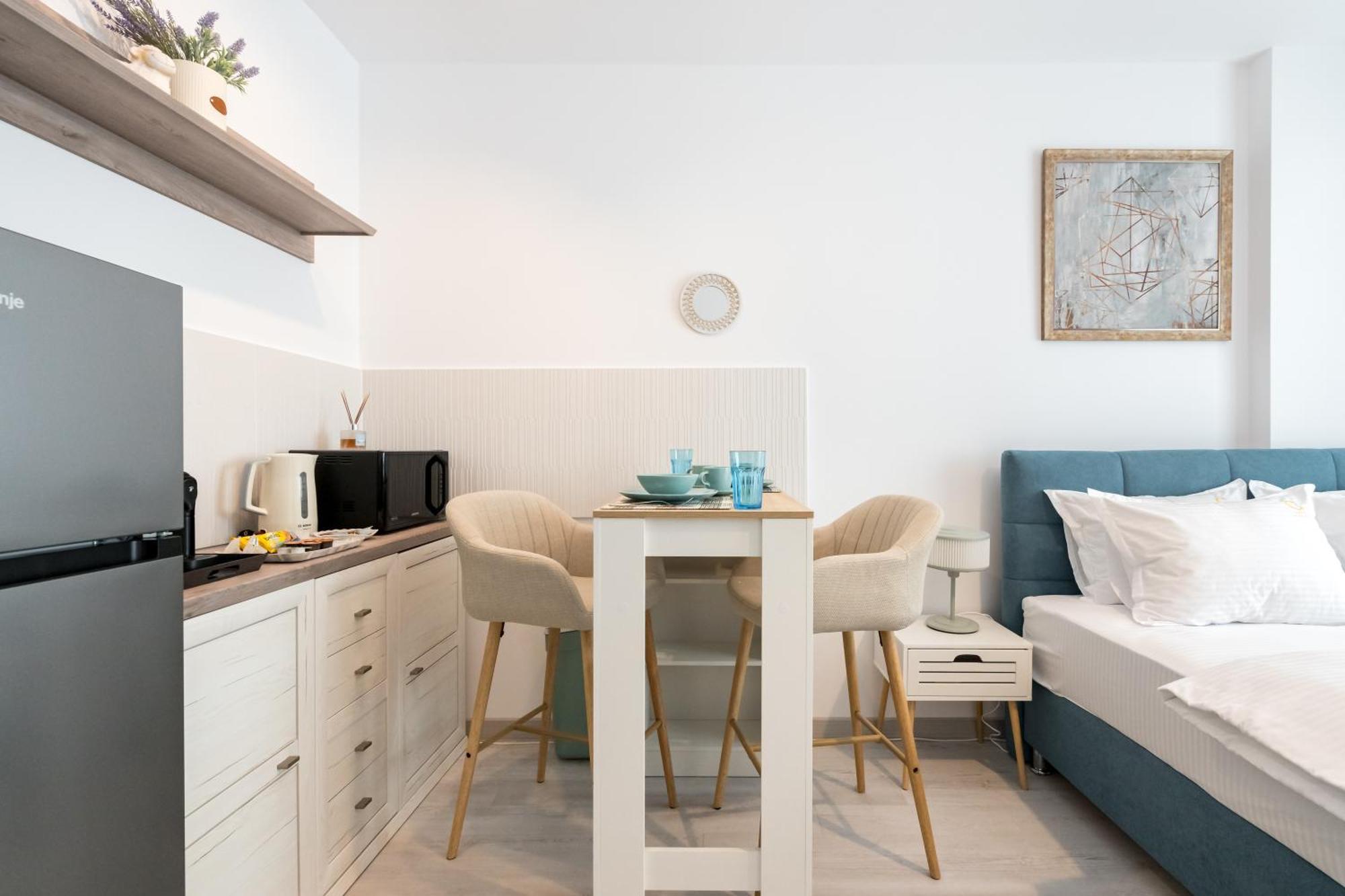Appartamento Charlotte Grand Bucarest Esterno foto